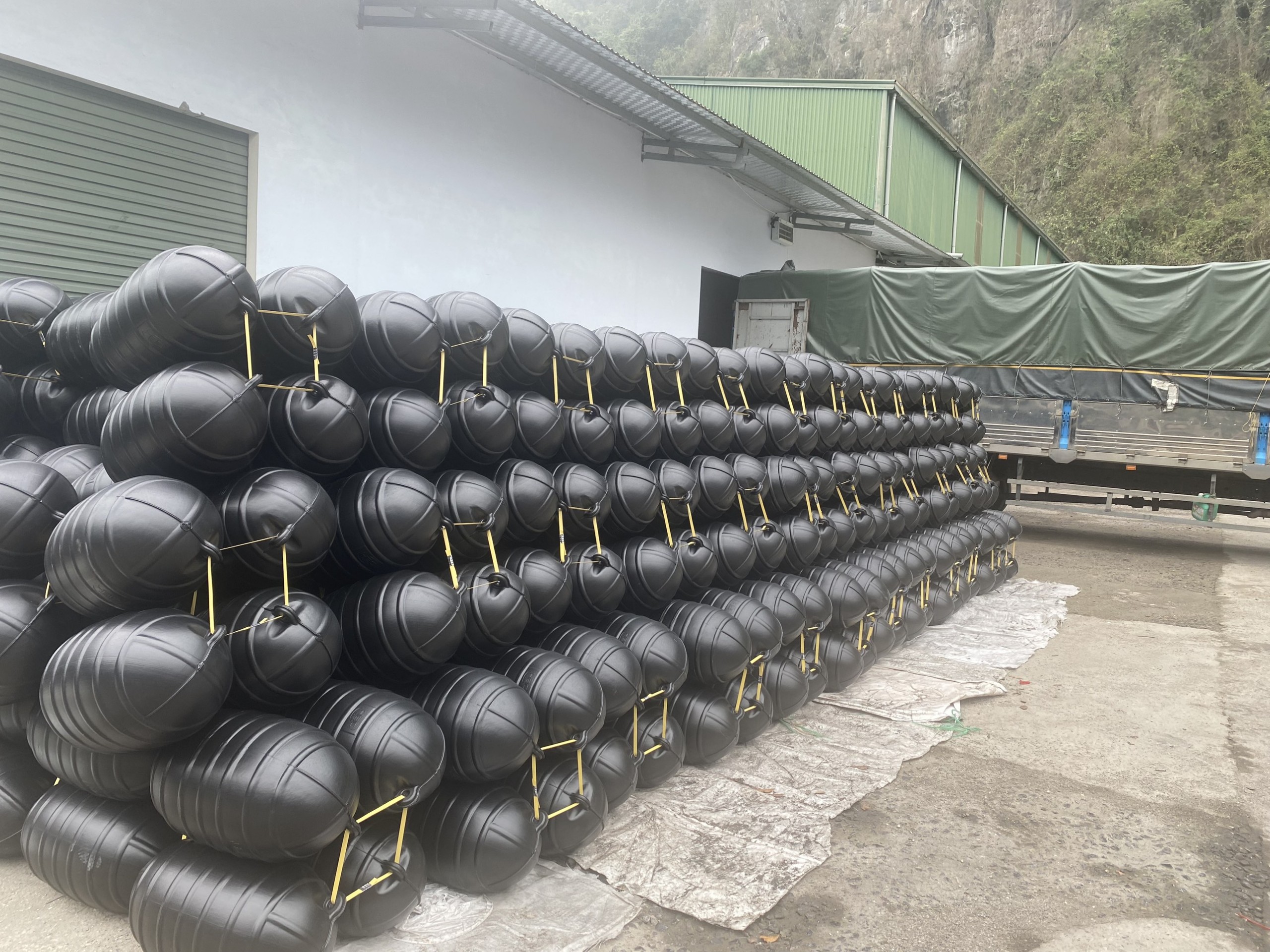 phao nhựa nuôi hàu HDPE